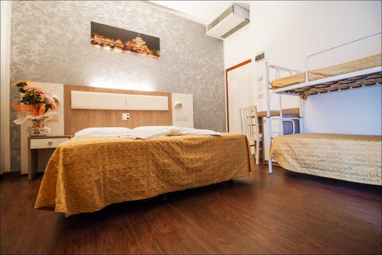 Hotel Belfiore Misano Adriatico Exterior foto